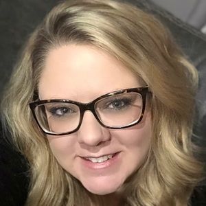 Meet your Posher, Staci